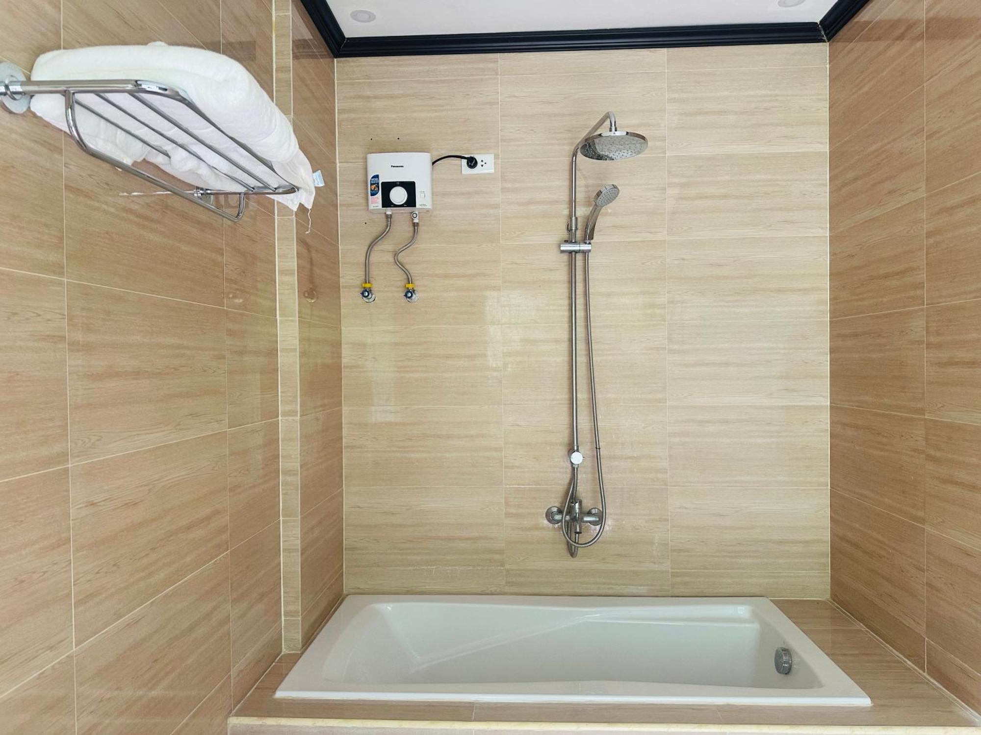 Villa Del Sol 1 Barkada Rooms Carcar Bagian luar foto
